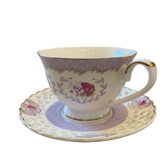 Grace Teaware Teacup & Saucer Floral Lavender Rose Lattice Gold Accents New - Picture 3 of 16